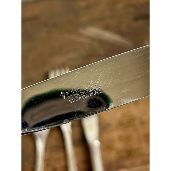 Vintage Kirk Worthington Severn Sterling Silver Flatware Place Setting, Set of 5 - Picture 4 of 9